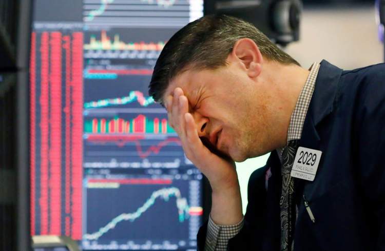 وحشت سرمایه‌گذاران از کاهش ارزش بورس‌های جهان