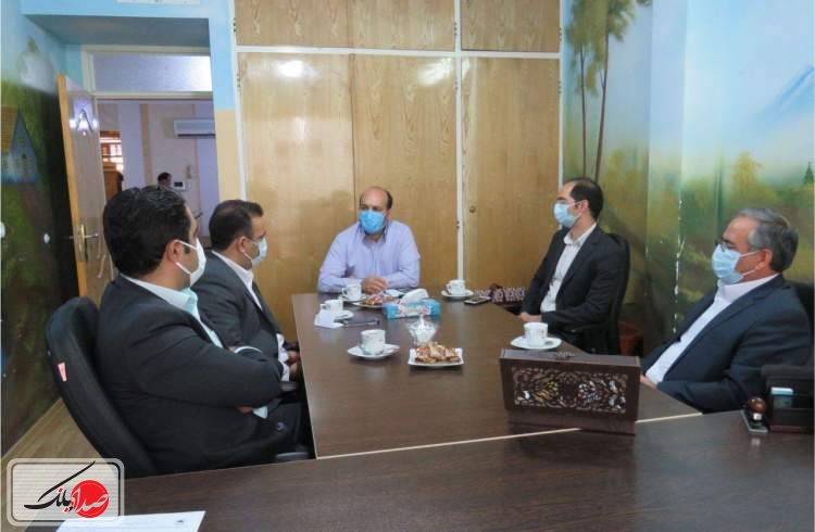 دیدار مدیر منطقه یزد بانک ایران زمین و مدیرعامل شرکت فولاد آبتین