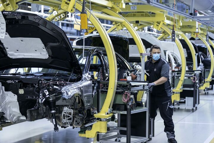 رکورد تولید خودرو در کشور باز هم شکست