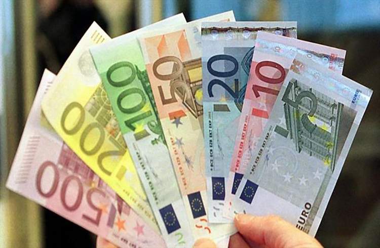 یورو به اوج خود برابر دلار رسید