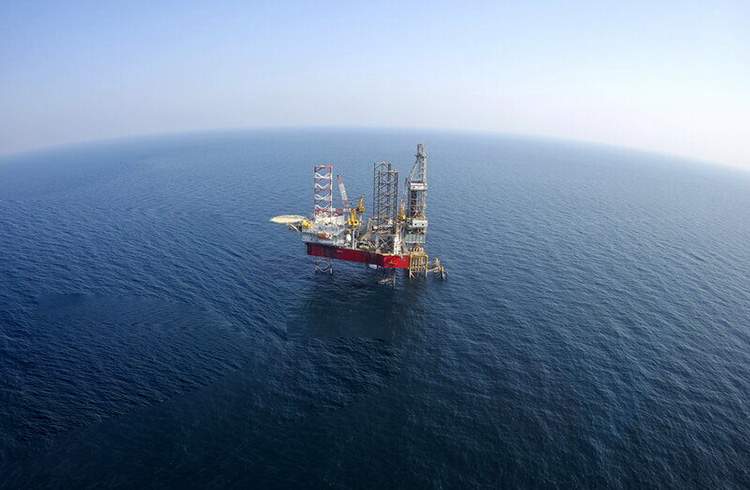 عملیات اجرایی مرحله دوم توسعه لایه نفتی پارس جنوبی آغاز شد