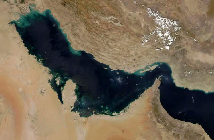 تخصیص ۲ میلیارد دلاری صندوق توسعه ملی برای انتقال آب خلیج فارس